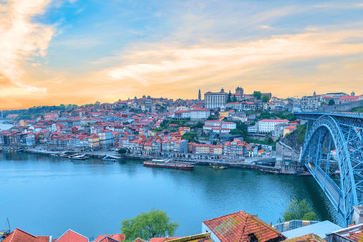 Picturesque Solo Douro Cruise